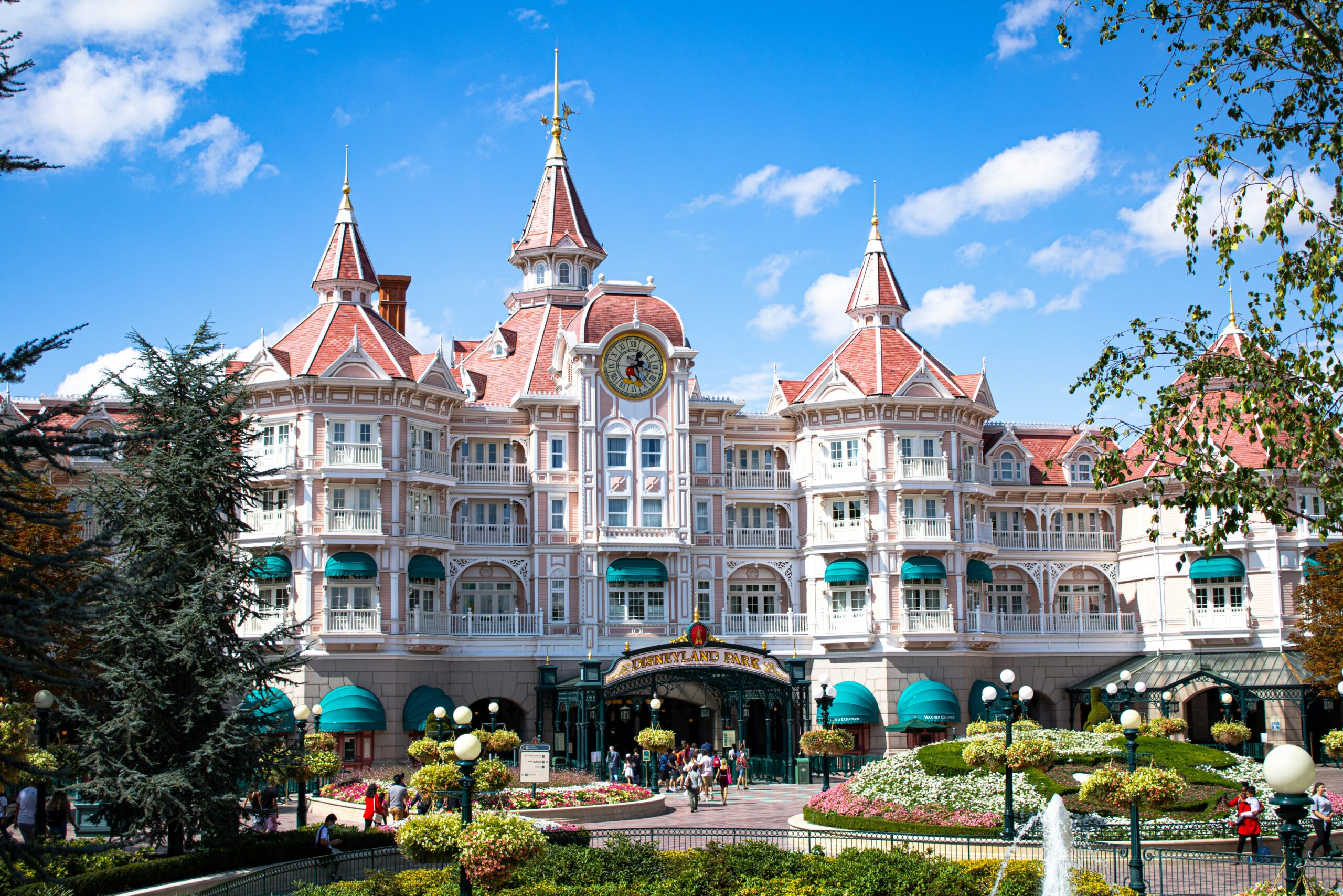 Smart Planning Tips for a Stress-Free Disney Vacation