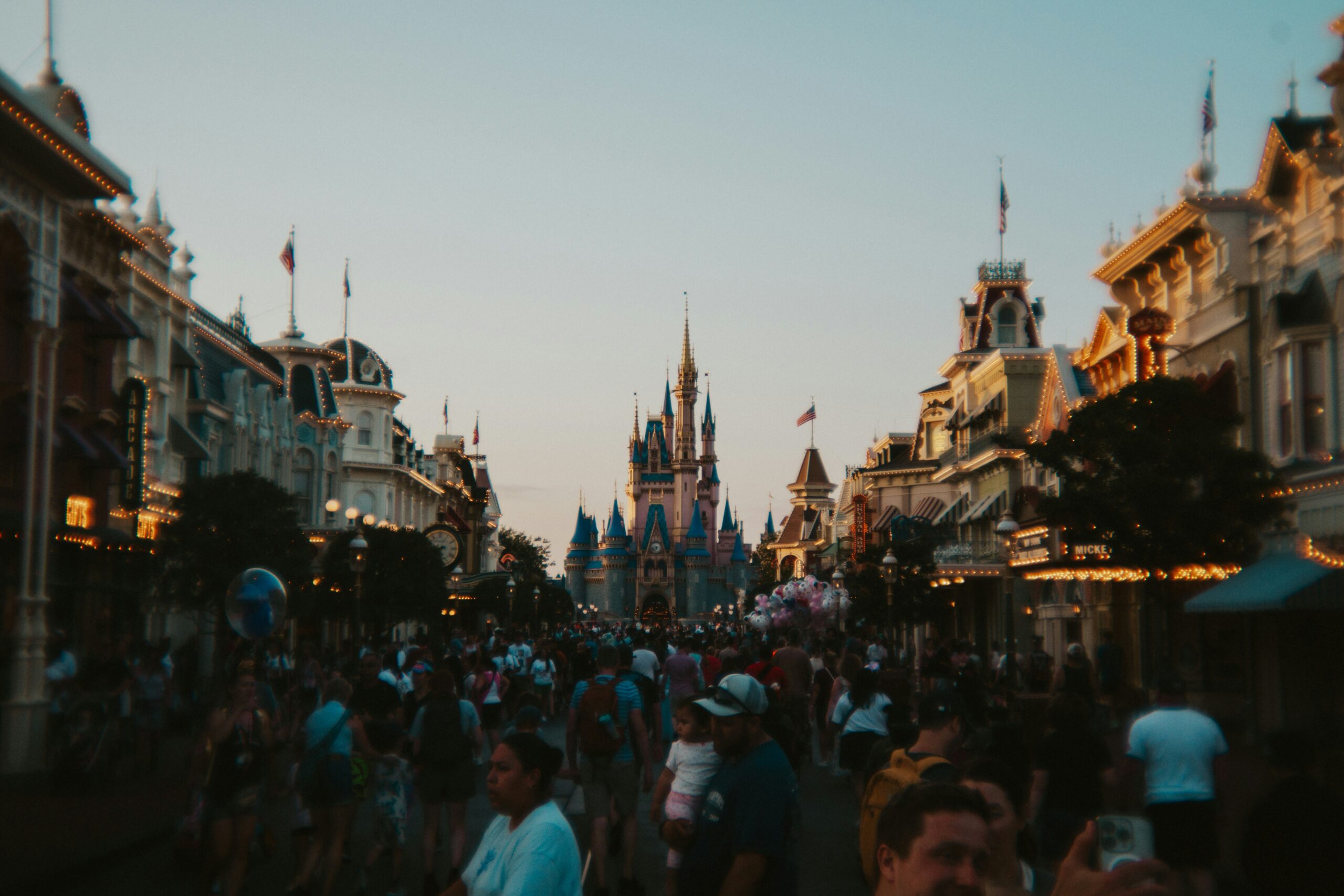 Hidden Mickey Hunting Tips: Unlocking the Magic at Disney World Magic Kingdom